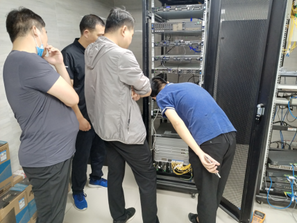 網(wǎng)絡(luò)綜合布線工程規(guī)劃設(shè)計(jì)的核心要素與注意事項(xiàng)